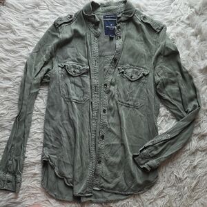 American Eagle Outfitters Olive Green Boyfriend Shirt